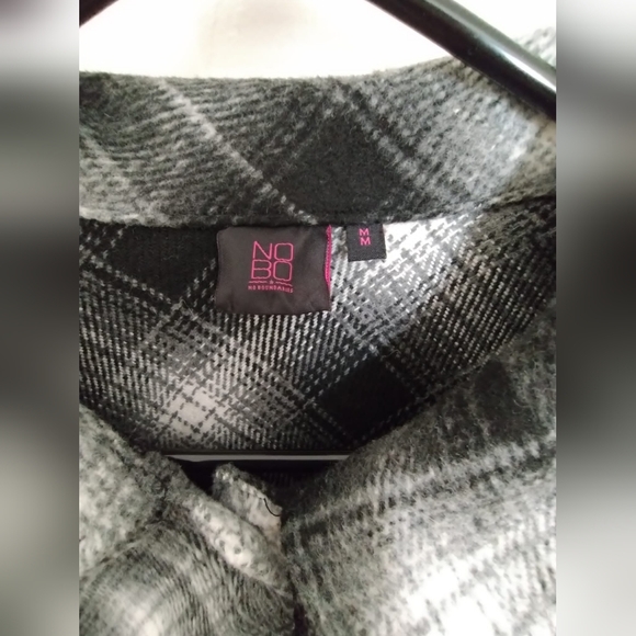 No Boundaries cropped shacket - Walmart - Picture 7 of 7